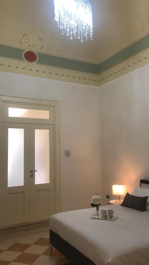 Maison Flores Deluxe Bari Ngoại thất bức ảnh